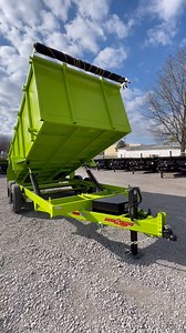This is a D2E 7 x 16 x 48 Dump Trailer in Safety Green is one tough trailer w/2 = 8,000Lb Axles, 17.5 18 Ply Tires, & a 7GA One-Piece Steel Floor! | Trailer Country, Inc.