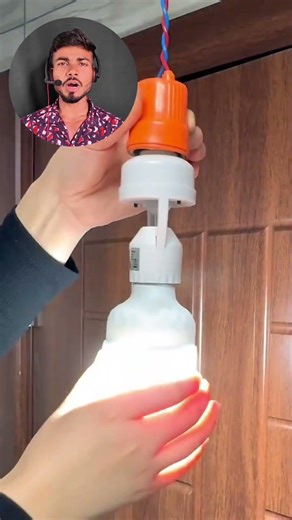 Auto Sensor Light Holder – Aate Hi Light ON, Jaate Hi OFF! 💡#AutoLight #SensorLight #SmartHome