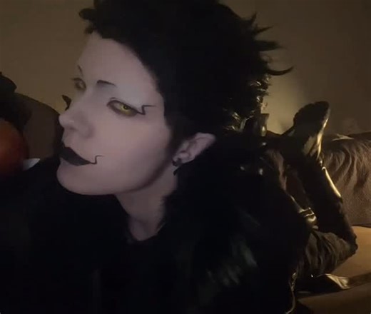Yugen | 幽玄 on Instagram: "Ryuk cosplay - human version - - #ryuk #ryukcosplay #animecosplay #ryukedit #deathnote"