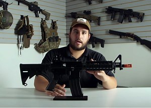 Airsoft GI: JG M4 CQB Gas Blowback Rifle