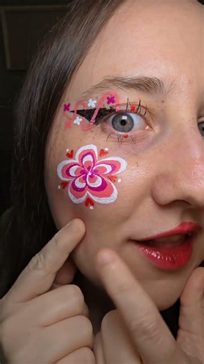 Painting Blossom from the Powerpuff Girls on my FACE #powerpuffgirls #makeupart #makeup #art