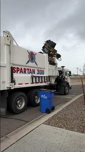 Follow The Garbage Truck In The Rain! #garbagetruck