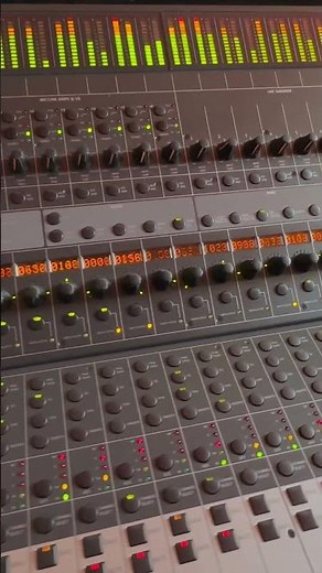 Digidesign CONTROL 24 Pro tools mixing console | Vegas Mode