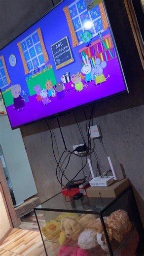 Crislyn C. Dolor on Instagram: "Peppa Pig is life kay Caitlyn HAHAHAHA"