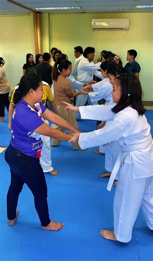 Basic Aikido/Self Defense Seminar with personnel of the Office of the Regional Prosecutor