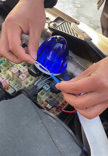 Fuse Holder Add-a-circuit Fuse TAP Adapter#tool #mechanic #toolstipsandtricks #CarRepair #mechaniclife