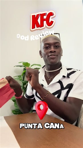 KFC Chicken Sandwich Review in Dominican Republic