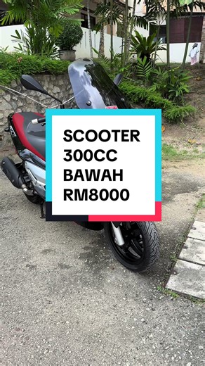 Aprilia SR Max 300 2015: Skuter Bawah RM8,000