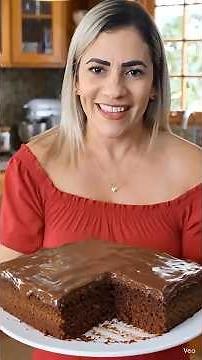 🍫 BOLO DE CHOCOLATE SUPER FOFINHO 😍 Receita Fácil e Molhadinha que Derrete
