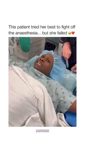 We looooove this energy! 💃🏻😎 This patient took on Dr Michael Denk’s anaesthesia challenge, singing Wannabe by the Spice Girls. And to be fair to her, she did very well! But, of course, the anaesthesia ended up winning… 😅 “We do these challenges to bring a little fun to the OR before surgery, and moments like this remind us why we love what we do,” Dr Michael Denk said. Dr Denk and his expert team are compassionate about putting people to sleep, waking them up and keeping them safe. 💉❤️ 🎥 C