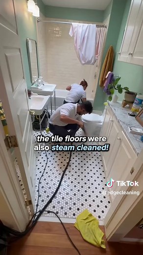This month I closed a $3,000 deep cleaning client… and here is exactly what they got Tools and products linked in my bio😉 #deepcleaning #cleaningservice #housecleaning