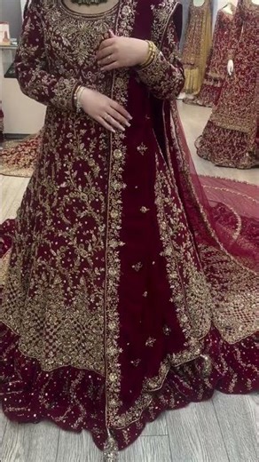 @sakshisindhi Pakistani Bridal Trail Lehenga Maroon long veil zardosi handwork #bridalwear #wedding