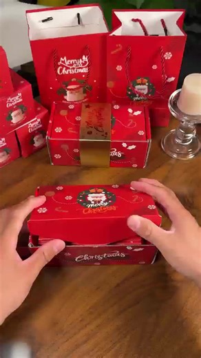 video, Christmas Pop-up Surprise Gift Box – Folding Reusable Money Explosion Box with Santa Desig...