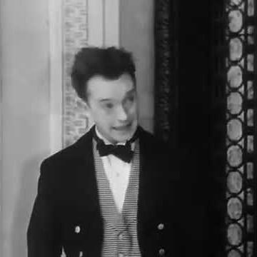 Laurel and Hardy - Stan the Butler - Another Fine Mess (1930)