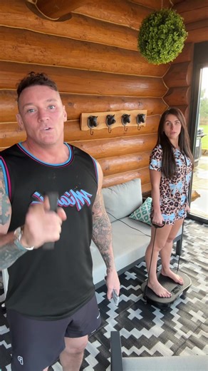 How to Use a Vibrating Pad for Effective Home Workouts