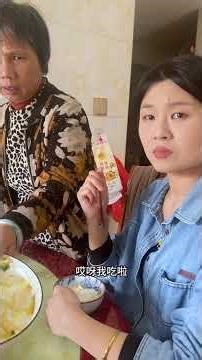 Intrigue at the Dinner Table: Mother-in-Law's Sneaky Dish Stealing