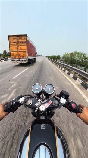 180+ top speed 😱#gt650 #continentalgt650 #royalenfield