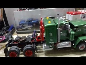 Model trucks AMT Wrecker, Alaskan Hauler & W-925 Tractor