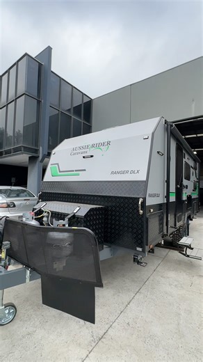 18ft Off-Road Family Caravan — Built tough for Aussie adventures! 🚐🇦🇺