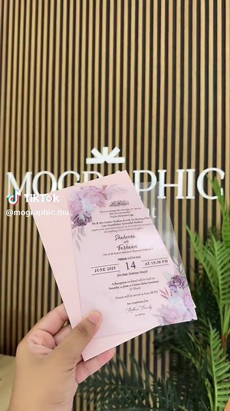 Transparent cards luxury envelopes = pure class 💌 Perfect for weddings, invites, or that wow moment 💫 #LuxuryStationery #TransparentCard #AestheticVibes #WeddingInspo #LuxuryEnvelopes #MinimalDesign #TikTokMadeMeBuyIt #StationeryGoals #ElegantInvites #CustomDesigns #fyp #goviral #trending #mographic #viral #trending #cards #TikTokTrending