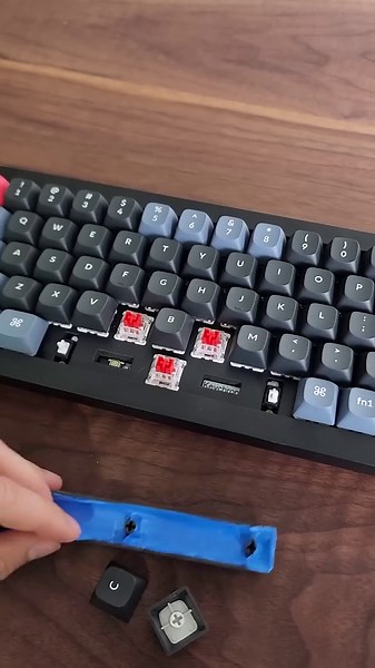 Title: Transform Your Spacebar Sound with Easy Tape or Foam Mod – Which is Better?