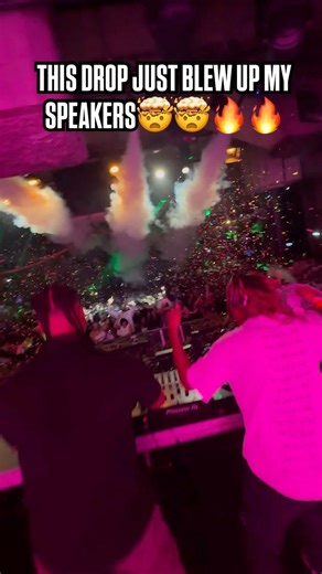 THIS DROP just blew up my speakers…🤯🤯🔥🔥 Wait for it! #afrobros #dj #djset #viral #moombahton #bootybeats | Afro Bros