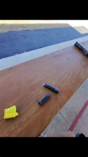 dil doe on Instagram: "Frt vs the world. @smithandwessoninc carry comp 2.0 with a sweet forced reset trigger"