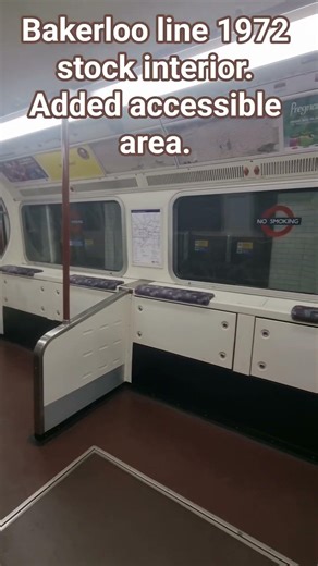 Bakerloo line 1972 stock interior includong accessible area #Bakerlooline #train #london #tube