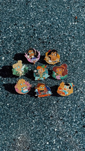 Blake Silva on Instagram: "brand new pin set alert !!! 👀 i was able to grab a few before they sold out so let’s see how well we can do with only 4 boxes! #mysterypins #disneyland #disneypins"