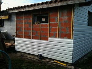 PVC外装材の取り付け方法は？