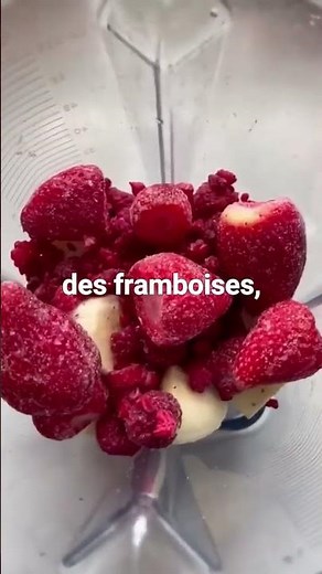 Glace crémeuse aux fruits rouges 🍓