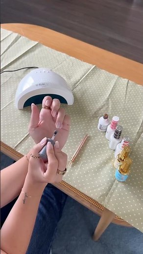 DIY Nail Art at Home: Fun & Easy Designs! 💅🏻