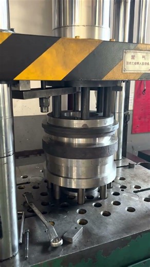 Deep Drawing Hydraulic Press; metalworking press machine #hydraulicpress#deepdrawingpress