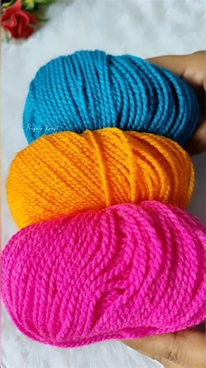 DIY Woolen Keychain🌻#shorts #diycrafts #priyazkraft #woolenkeychain