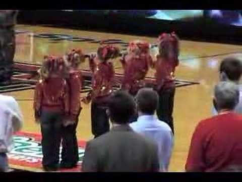 Cactus Cuties Sing National Anthem