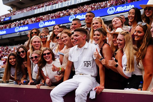 Texas A&M: What does ‘gig em’ mean?