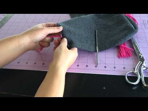 how to make an easy DIY no sew fleece fringe scarf