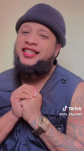 Understanding Non-Verbal Communication Through Gestures