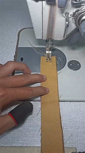 "How to sew a slit neckline" 👌👌 #sew #sewingtutorials #sewingtips #sewingtricks #sewinghack | Ayla MazZruroch