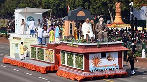Netaji's daughter slams controversy over Republic Day tableau
