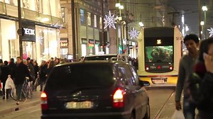 40K views · 1.2K reactions | Avete partecipato alla "test zone" di Postepay Evolution e volete rivederne i momenti migliori? Vi aspettiamo fino al 31 dicembre in via Torino, sotto alla nostra maxi-affissione animata! | Postepay | Facebook