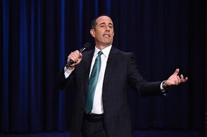 Seinfeld Offers His Own Take on Smartphones