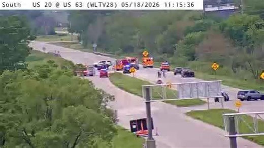 Crash blocks U.S. 63 near Waterloo