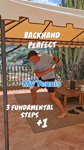 The backhand is the real difference between an attacking player and a defensive player. This is my routine for improving this fundamental shot. I use a swing and videos of great players like Wawrinka, Federer, and Musetti, who are fantastic examples even for an amateur player like me. #tennis #tennisplayers #Wawrinka #Federer #musetti #tennisdrill #usta #forehand #Swing #tennislife #atp #tennisgifts #racket #tenis #gift #tenismasculino #tenniscoaching | Peppe Sped