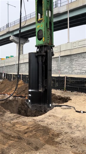 #creatorsearchinsights #construction#Dock, building #union