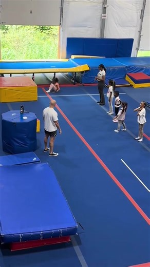 🔥🤸‍♀️ Wildcats don’t just cheer… we TUMBLE! 💥 From sidelines ➝ to skills that wow 🐾💙 #WildcatsCheer #TumbleLife #CheerTok #LaurelPride #CheerSkills