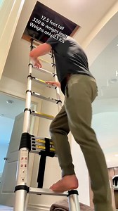41K views · 1.3K reactions | Lightweight, durable, and space-saving!  This portable extension ladder extends for high-reach tasks and collapses for easy storage. Perfect for home, work, and outdoor use! | Sakerplus | Facebook