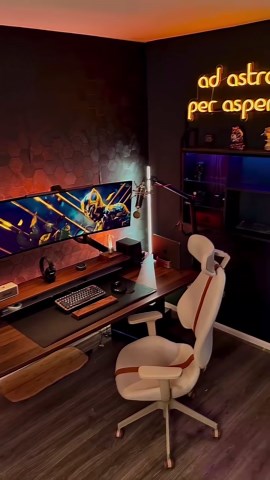 This Stylish Desk Setup Is Perfect for Modern Workdays