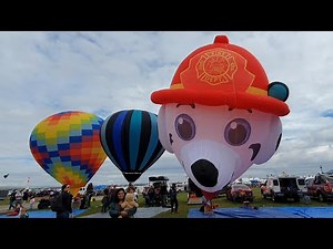 RC model balloons take on ABQ FIESTA
