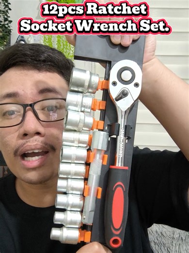 12-Piece Ratchet Socket Wrench Set for Ultimate Repairs